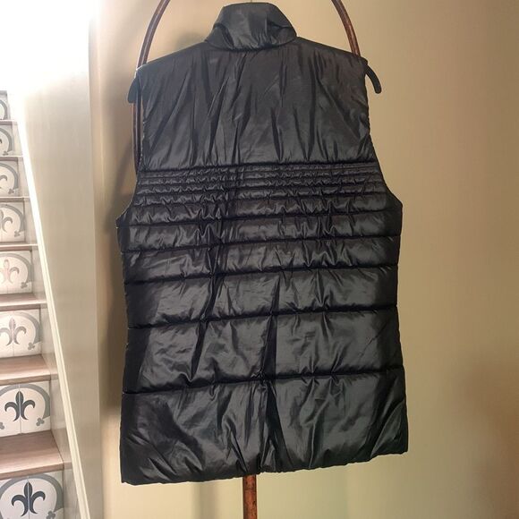 Adidas Black Puffer Vest M - Picture 7 of 8